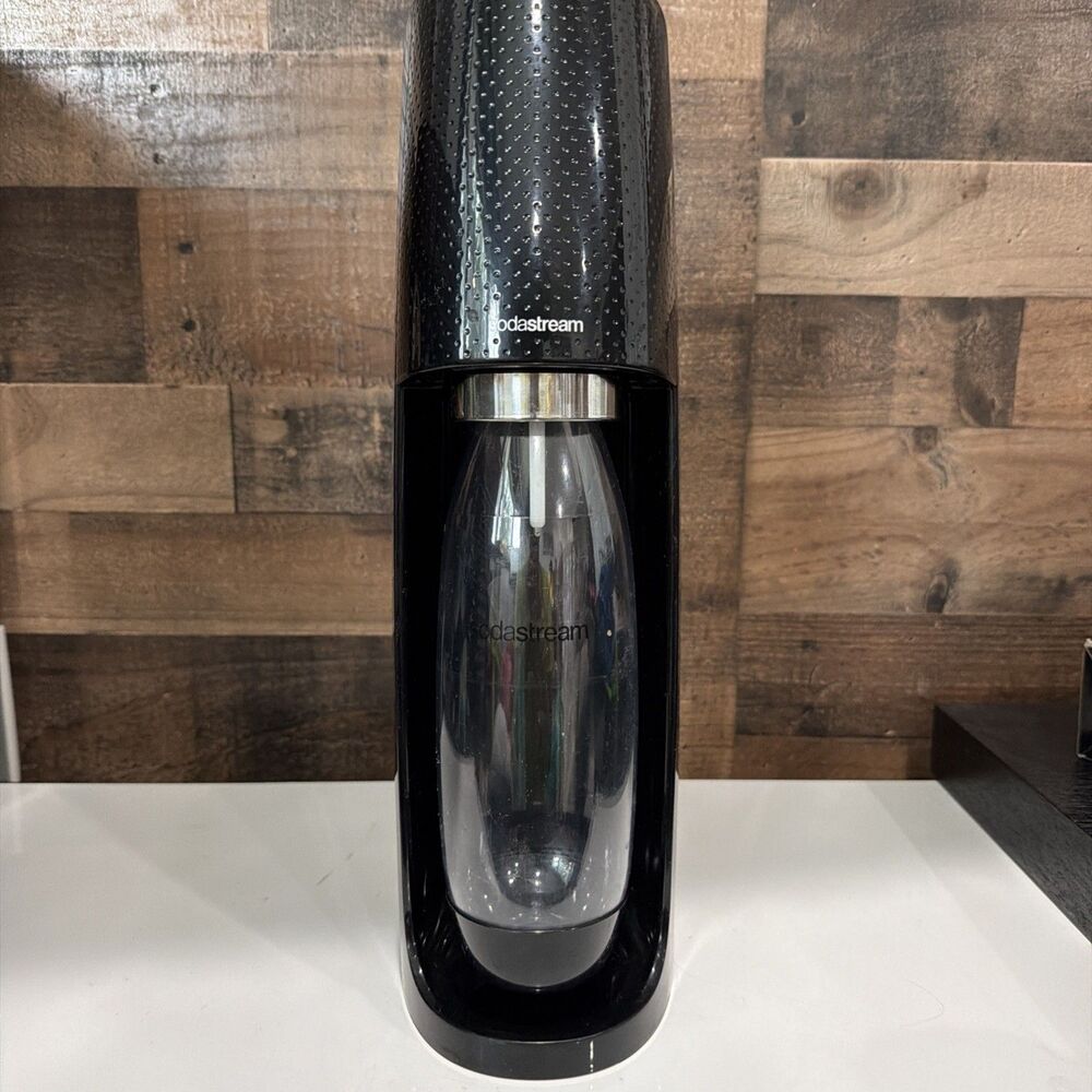 SodaStream Fizzi SPT-001 Sparkling Water Maker Soda Machine